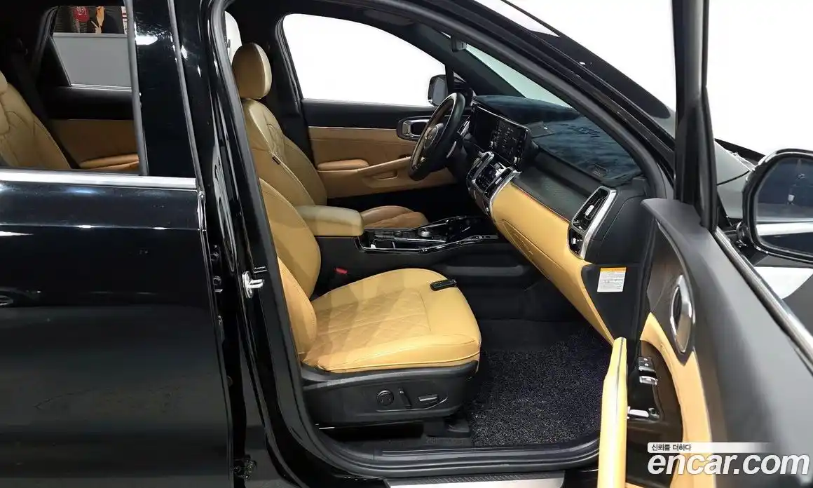 Kia Sorento 2023 1.6 Автомат в Москве № 54046, фото 16