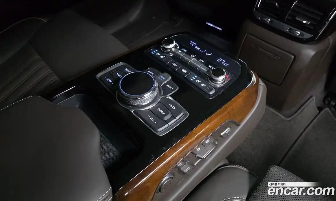 Genesis EQ900 2018 3.8 Автомат в Москве № 56736, фото 18