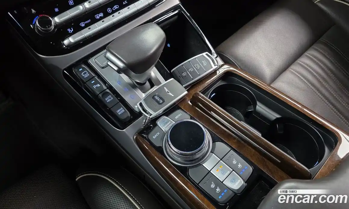 Genesis EQ900 2018 3.8 Автомат в Москве № 56736, фото 9