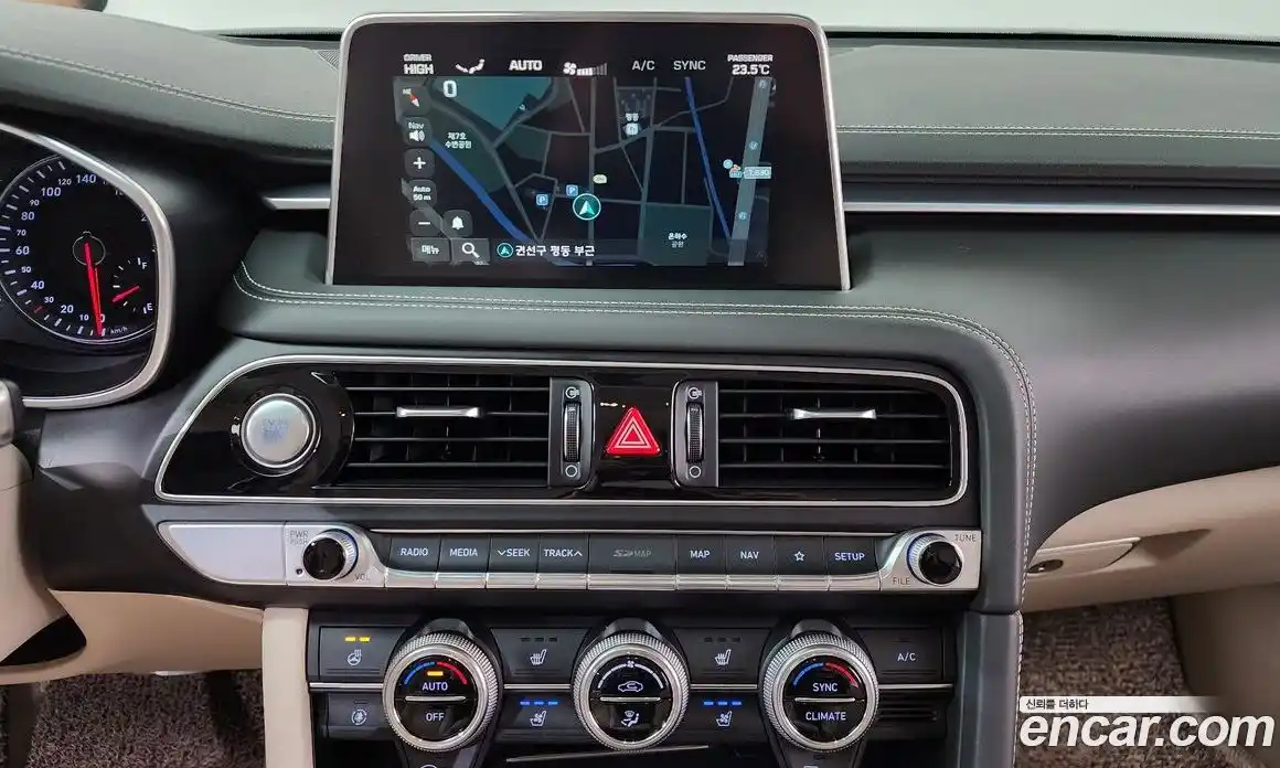 Genesis G70 2019 2.0 Автомат в Москве № 59138, фото 8