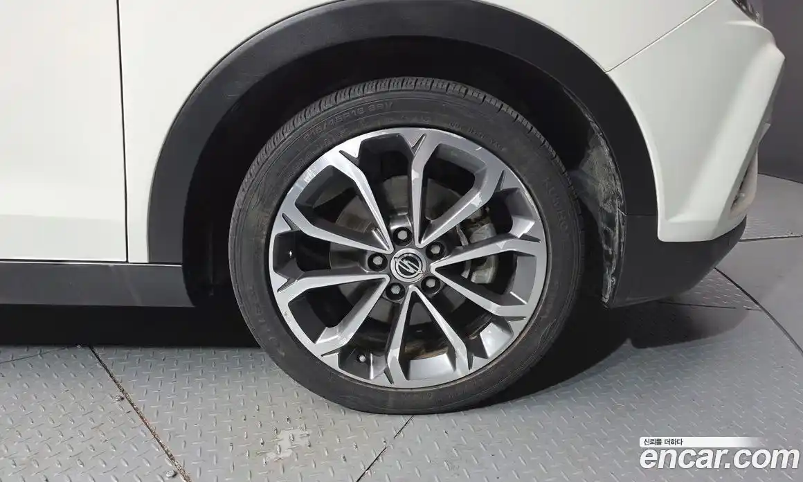 SsangYong TIBOLI 2018 1.6 Автомат в Москве № 612, фото 11