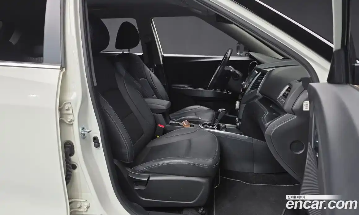 SsangYong TIBOLI 2018 1.6 Автомат в Москве № 612, фото 3