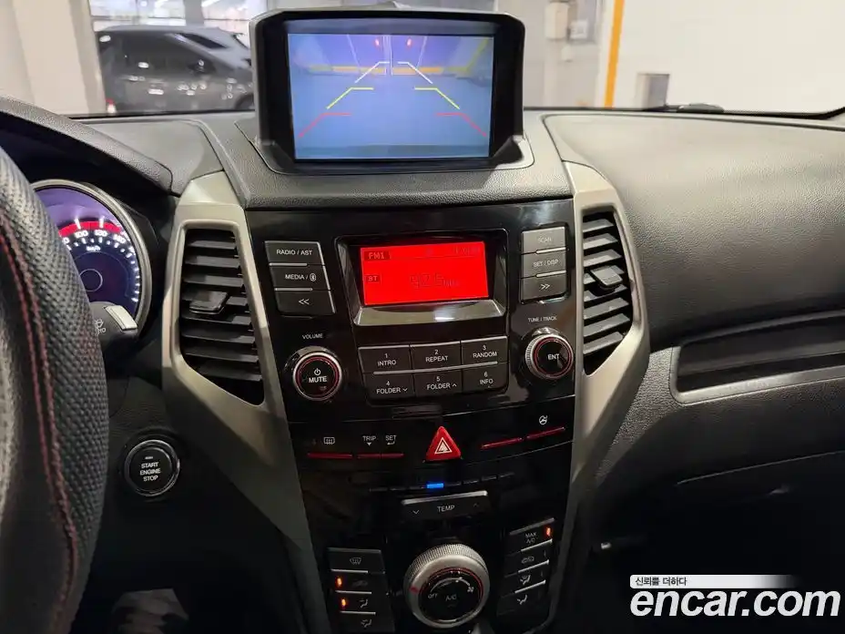 SsangYong TIBOLI 2016 1.6 Автомат в Москве № 66418, фото 16