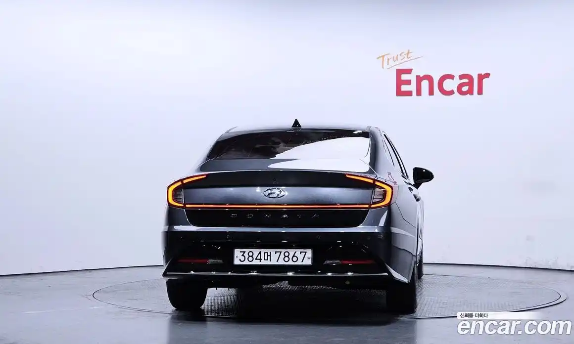 Hyundai Sonata 2022 2.0 Автомат в Москве № 8335, фото 4