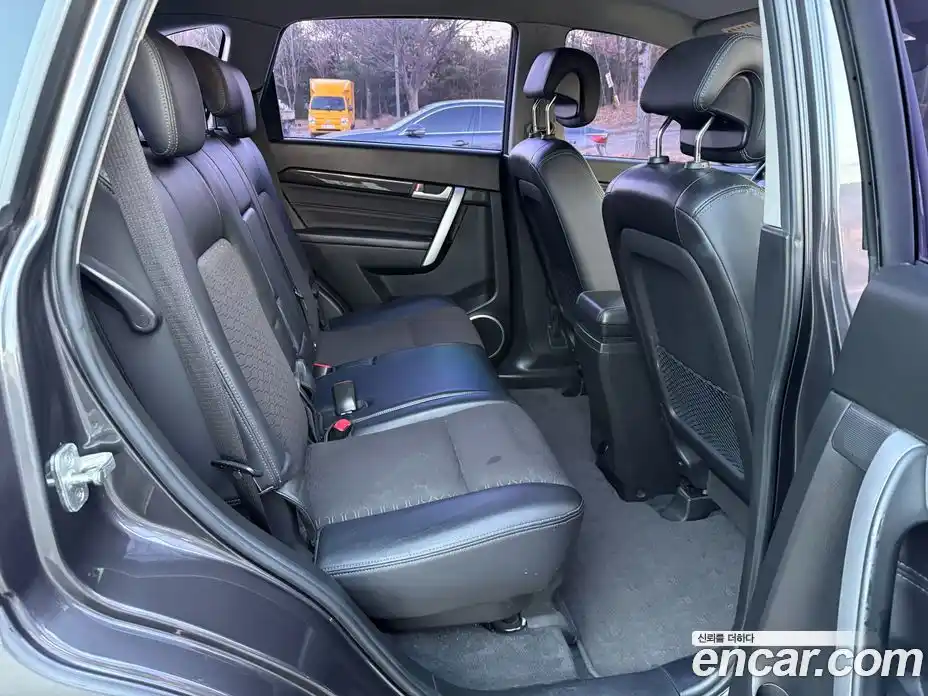 Chevrolet Captiva 2015 2.0 Автомат в Москве № 84214, фото 14