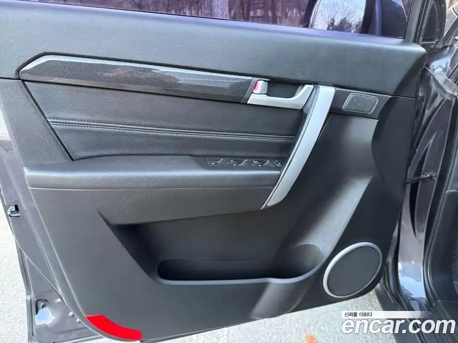 Chevrolet Captiva 2015 2.0 Автомат в Москве № 84214, фото 18