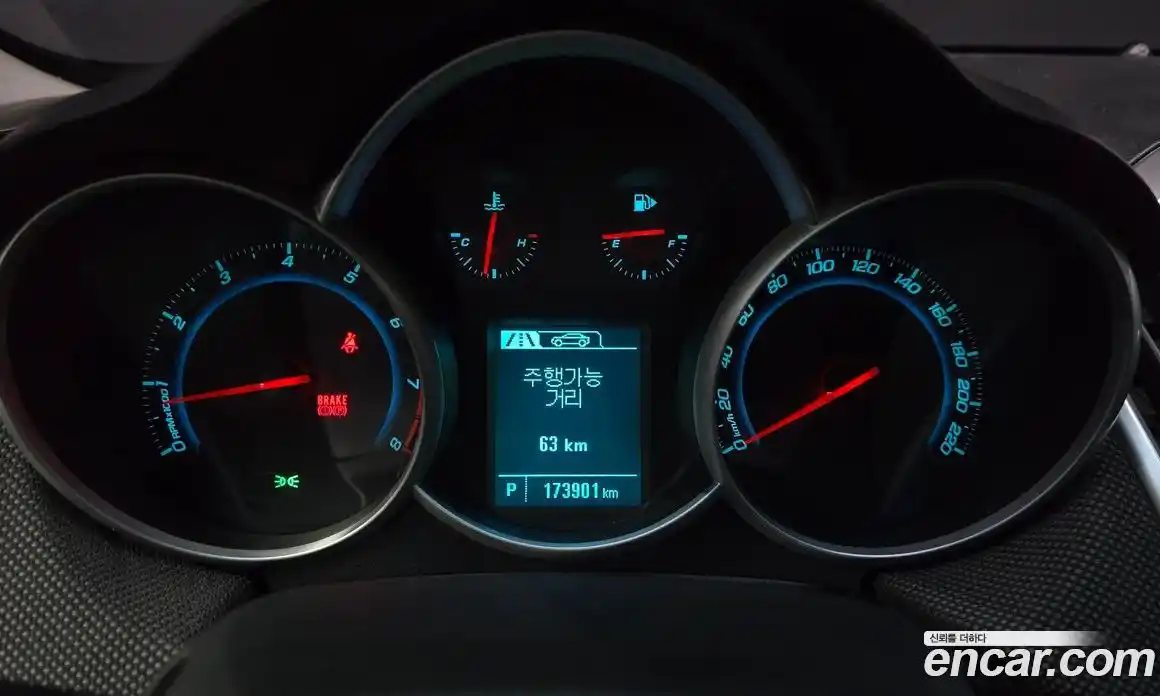 Chevrolet Cruze 2015 1.8 Автомат в Москве № 84778, фото 4