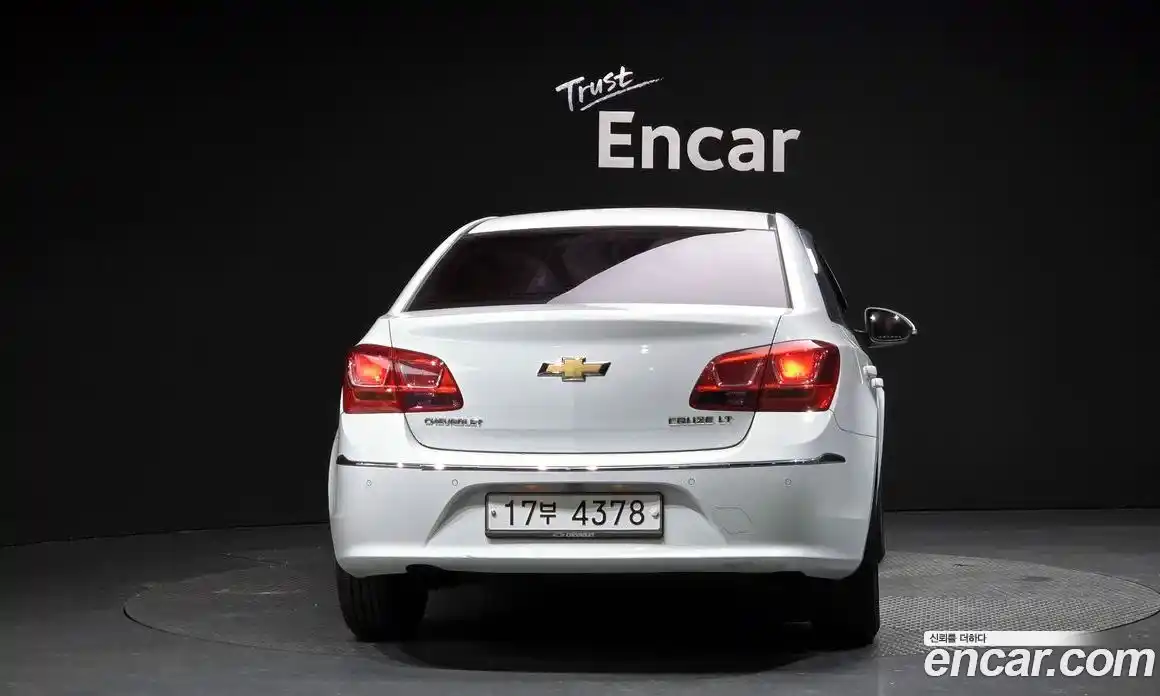 Chevrolet Cruze 2015 1.8 Автомат в Москве № 84778, фото 6