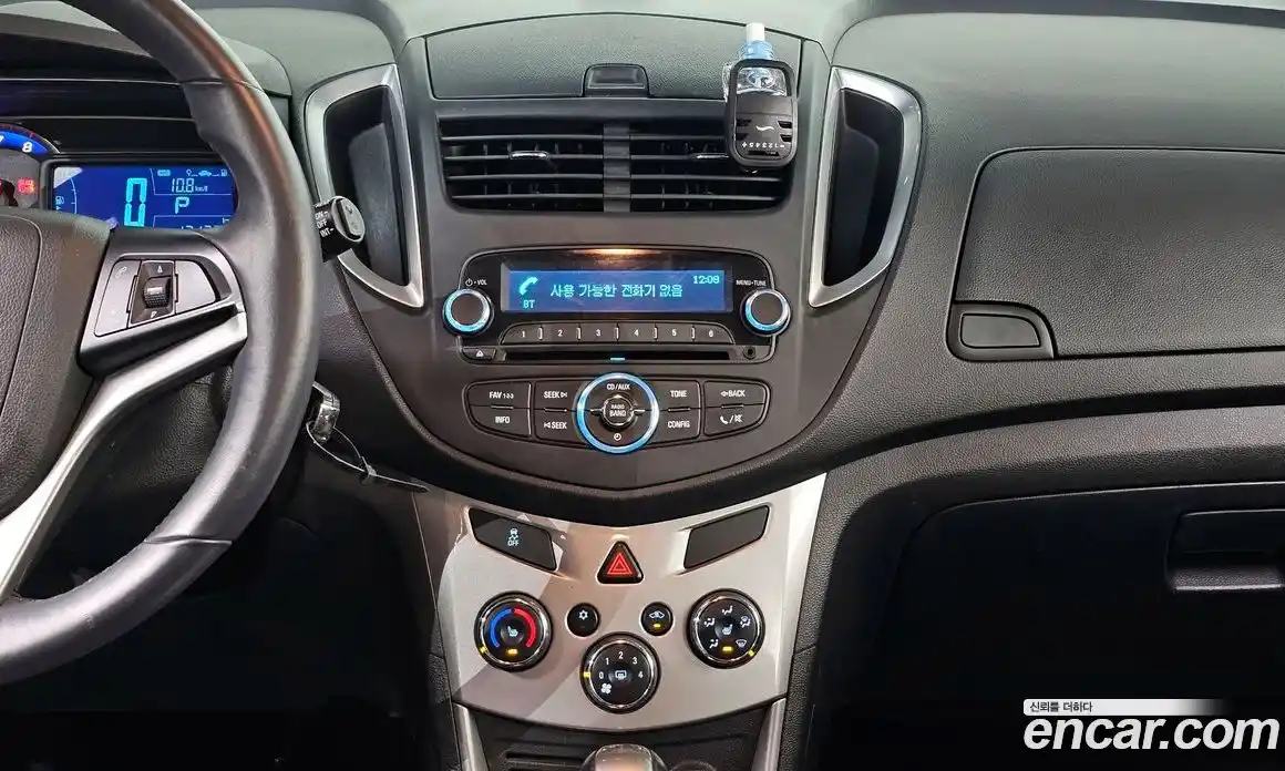 Chevrolet Trax 2015 1.4 Автомат в Москве № 89739, фото 11