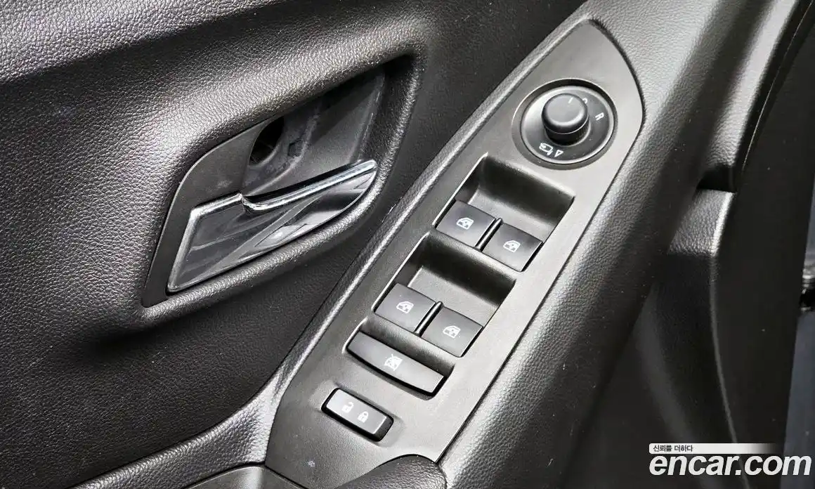 Chevrolet Trax 2015 1.4 Автомат в Москве № 89739, фото 16