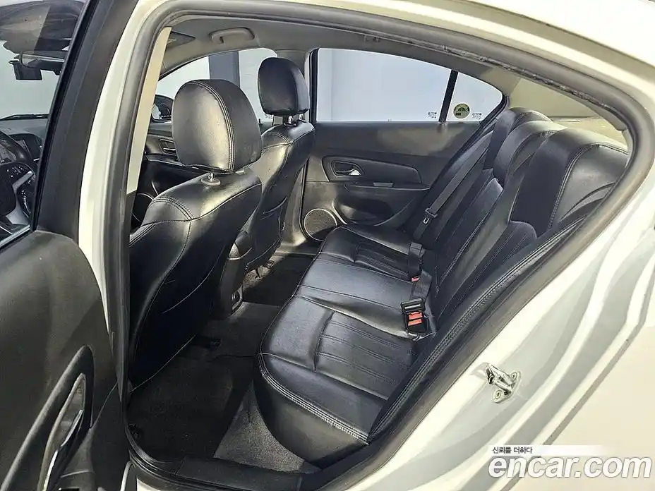 Chevrolet Cruze 2011 2.0 Автомат в Москве № 94344, фото 9