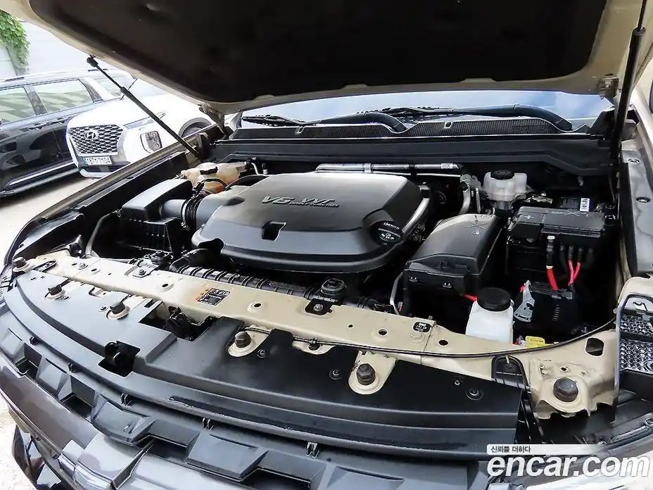 Chevrolet Colorado 2022 3.6 Автомат в Москве № 104730, фото 17