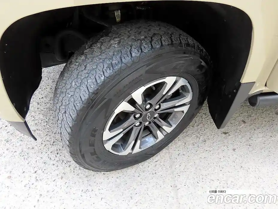 Chevrolet Colorado 2022 3.6 Автомат в Москве № 104730, фото 18