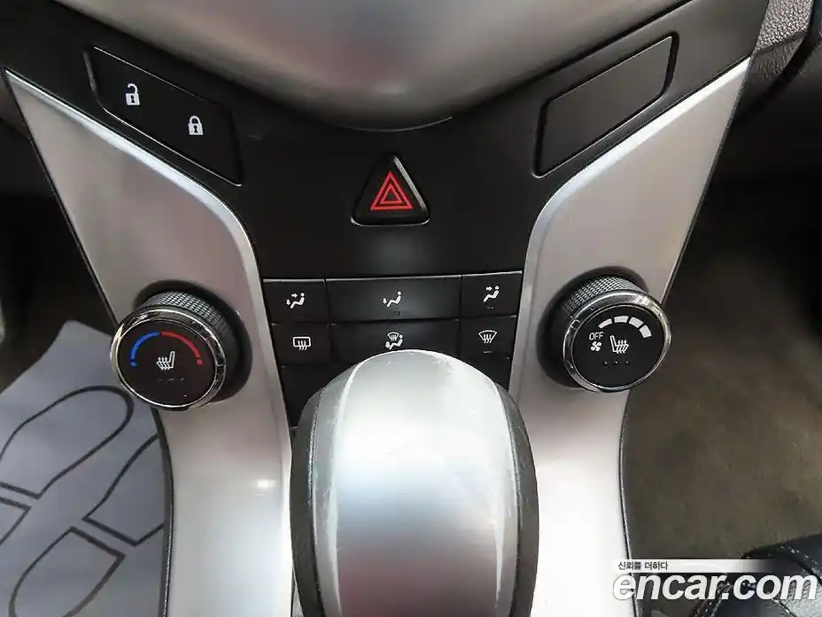 Chevrolet Cruze 2012 1.8 Автомат в Москве № 105550, фото 19