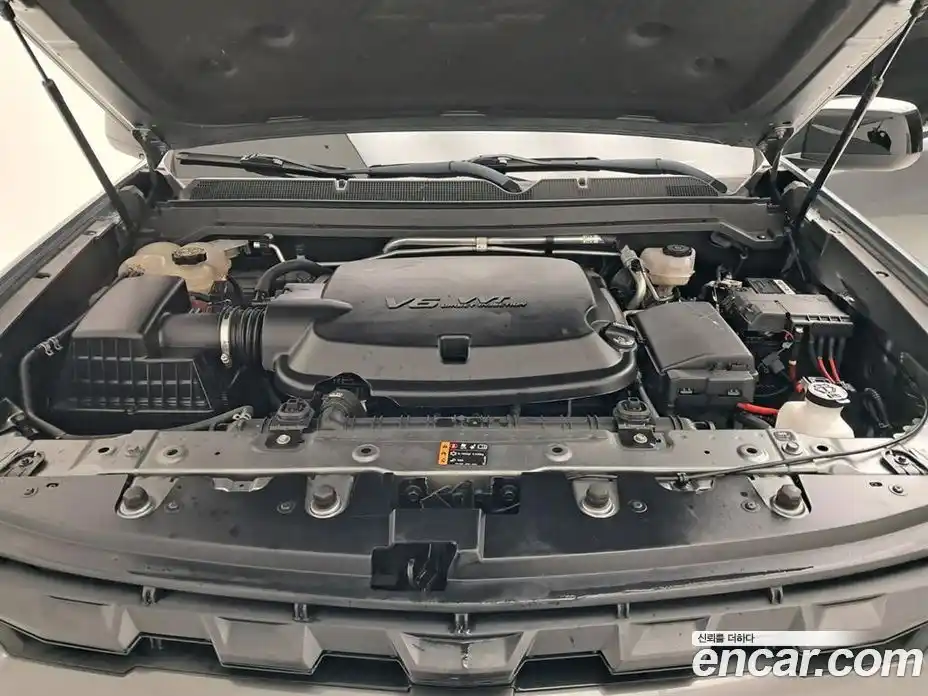 Chevrolet Colorado 2022 3.6 Автомат в Москве № 105713, фото 19