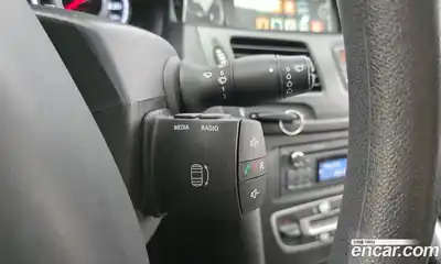 Renault SM5 2015 2.0 Автомат в Москве № 106262, миниатюра 11