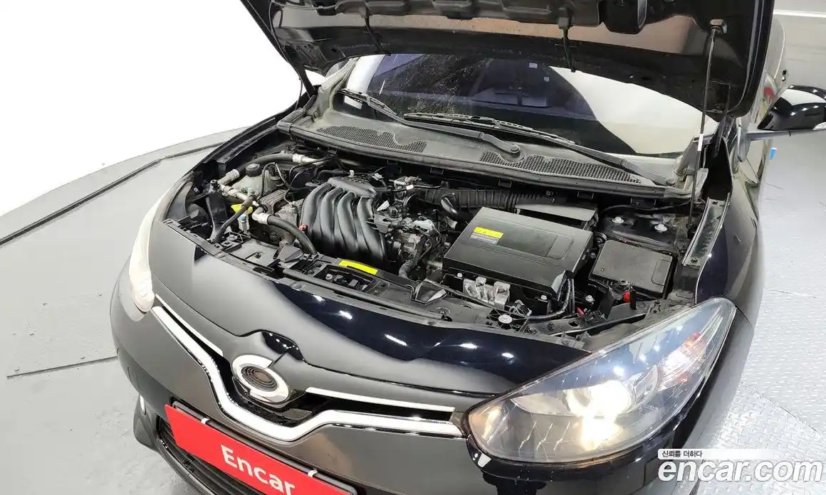 Renault SM3 2018 1.6 Автомат в Москве № 107192, фото 12