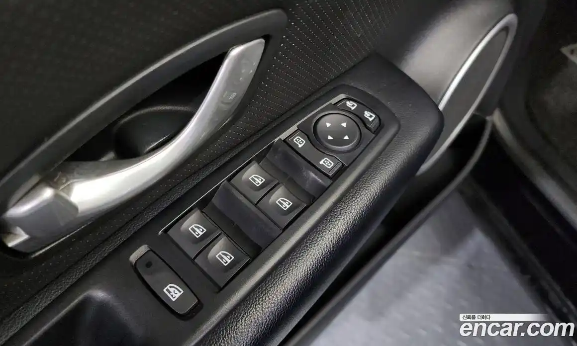 Renault SM3 2018 1.6 Автомат в Москве № 107192, фото 13