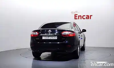 Renault SM3 2018 1.6 Автомат в Москве № 107192, миниатюра 4