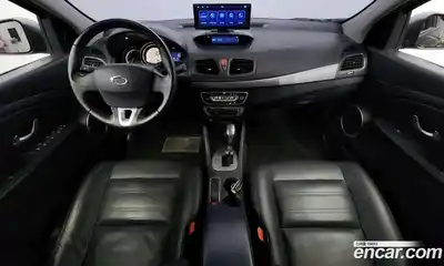 Renault SM3 2018 1.6 Автомат в Москве № 107192, миниатюра 5