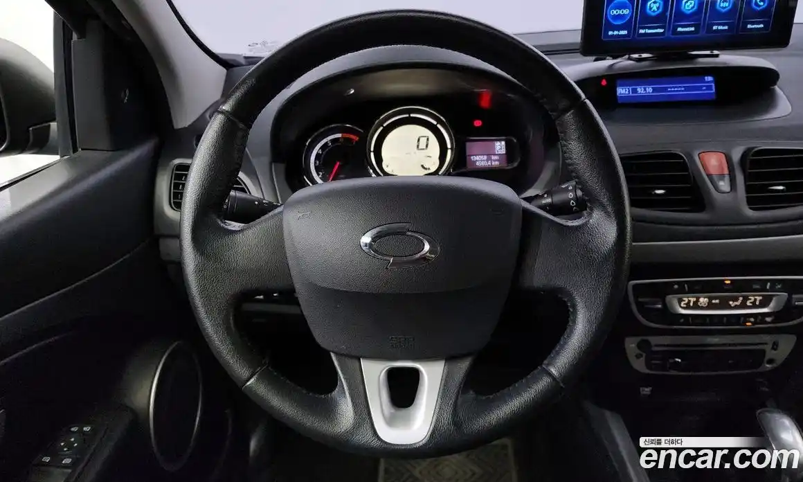 Renault SM3 2018 1.6 Автомат в Москве № 107192, фото 8