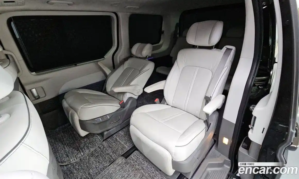 Hyundai Staria 2023 2.2 Автомат в Москве № 108926, фото 9