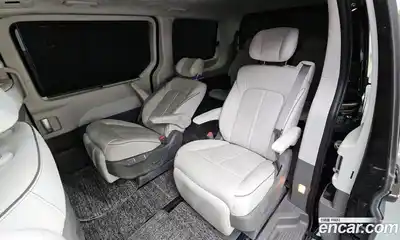 Hyundai Staria 2023 2.2 Автомат в Москве № 108926, миниатюра 9