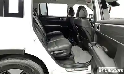 Hyundai Santa Fe 2024 1.6 Автомат в Москве № 108966, миниатюра 3