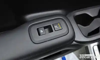 Hyundai Santa Fe 2024 1.6 Автомат в Москве № 108966, миниатюра 4