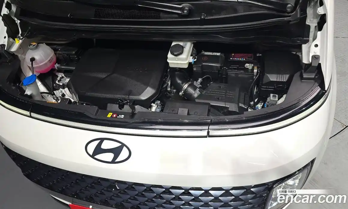 Hyundai Staria 2025 2.2 Автомат в Москве № 109363, фото 5