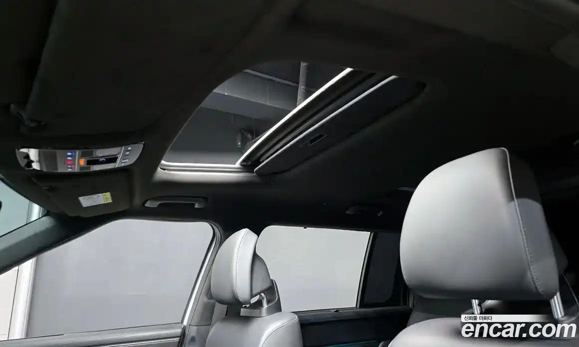 Hyundai Santa Fe 2024 1.6 Автомат в Москве № 110106, фото 18