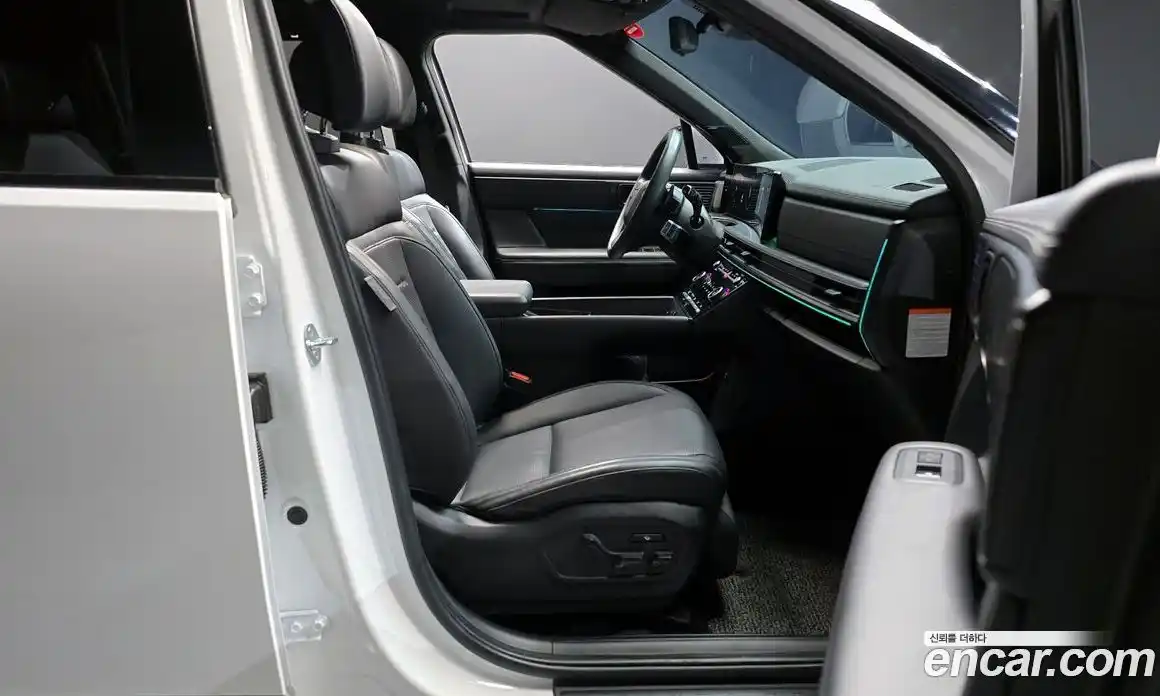 Hyundai Santa Fe 2024 1.6 Автомат в Москве № 110106, фото 10