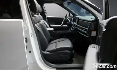 Hyundai Santa Fe 2024 1.6 Автомат в Москве № 110106, миниатюра 10