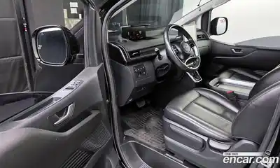 Hyundai Staria, 2023