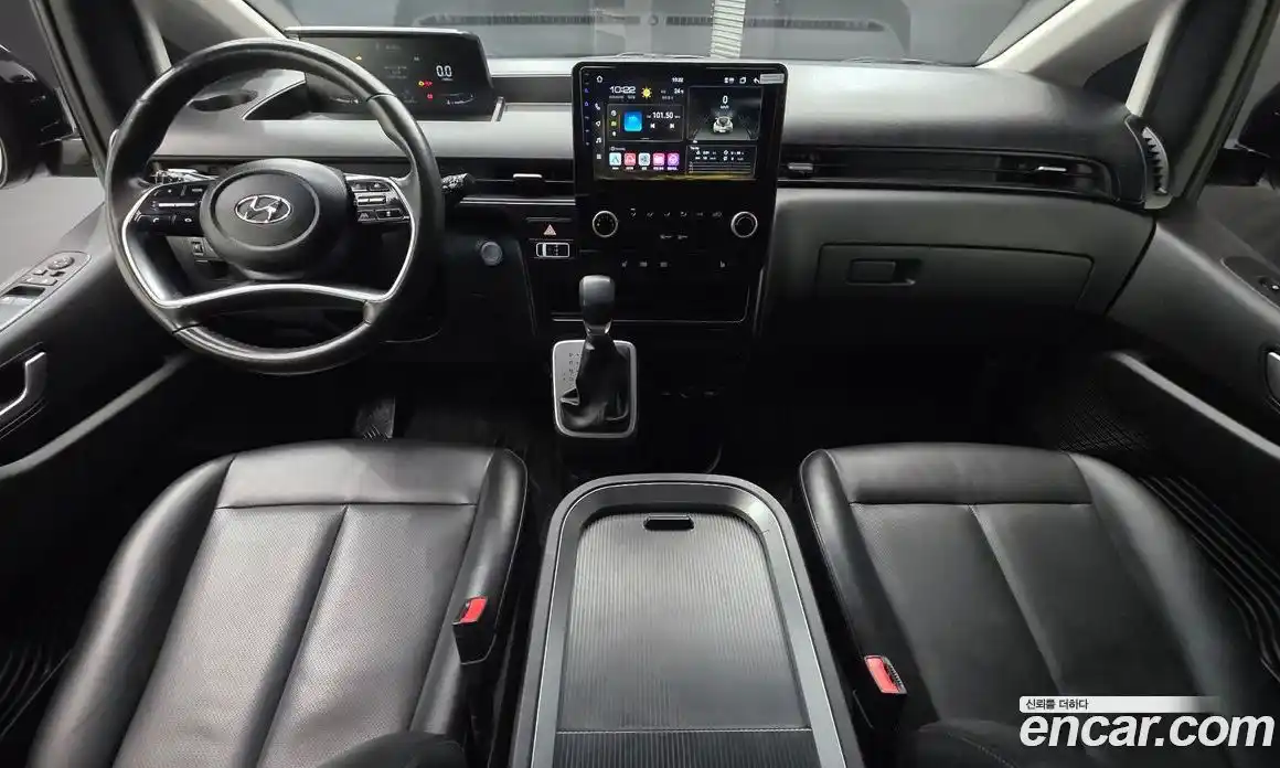 Hyundai Staria 2023 2.2 Автомат в Москве № 110510, фото 15