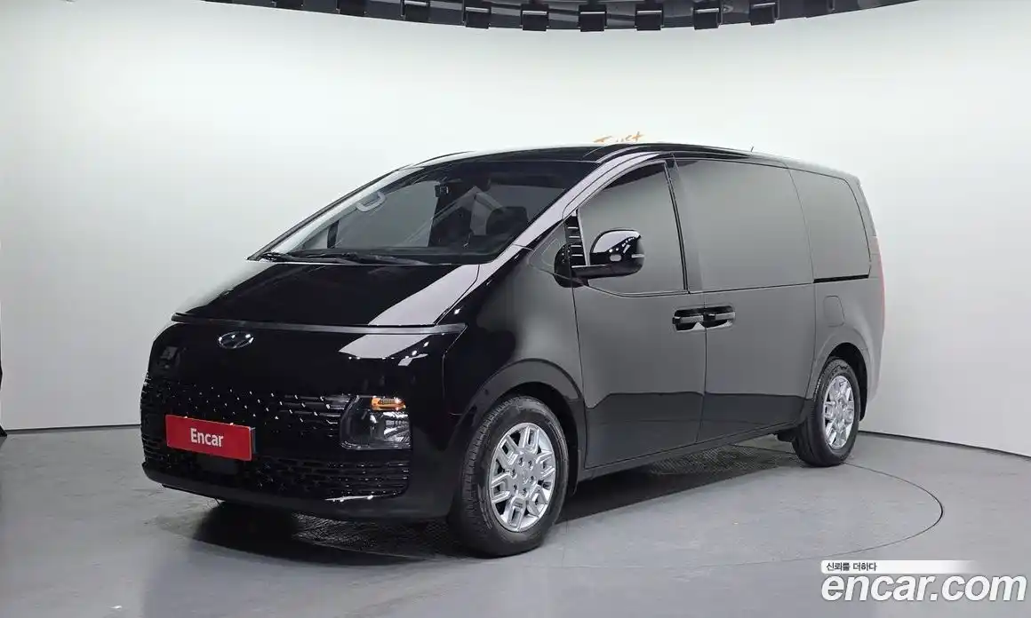 Hyundai Staria 2023 2.2 Автомат в Москве № 110510, фото 6