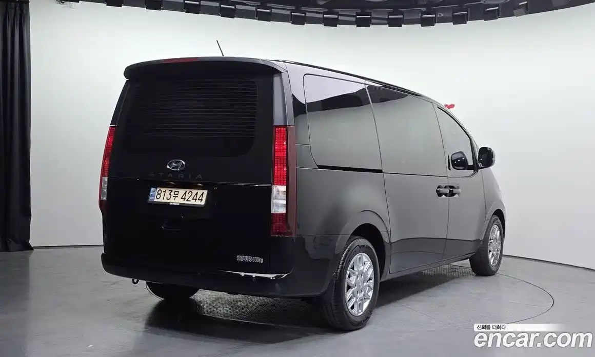 Hyundai Staria 2023 2.2 Автомат в Москве № 110510, фото 9