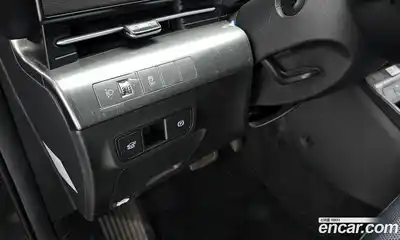 Hyundai Kona 2023 1.6 Автомат в Москве № 112133, миниатюра 6