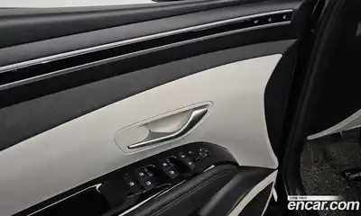 Hyundai Tucson 2022 1.6 Автомат в Москве № 113027, миниатюра 3