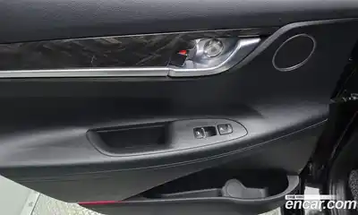 Hyundai Grandeur 2019 2.4 Автомат в Москве № 113261, миниатюра 11