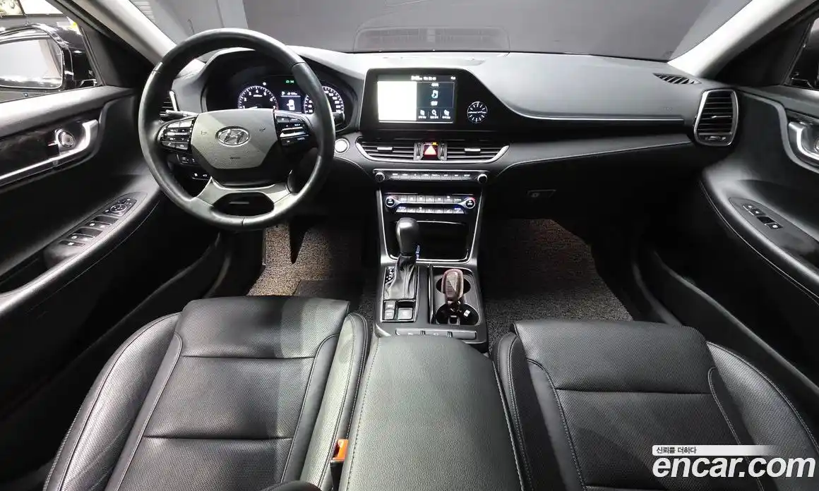 Hyundai Grandeur 2019 2.4 Автомат в Москве № 113261, фото 19