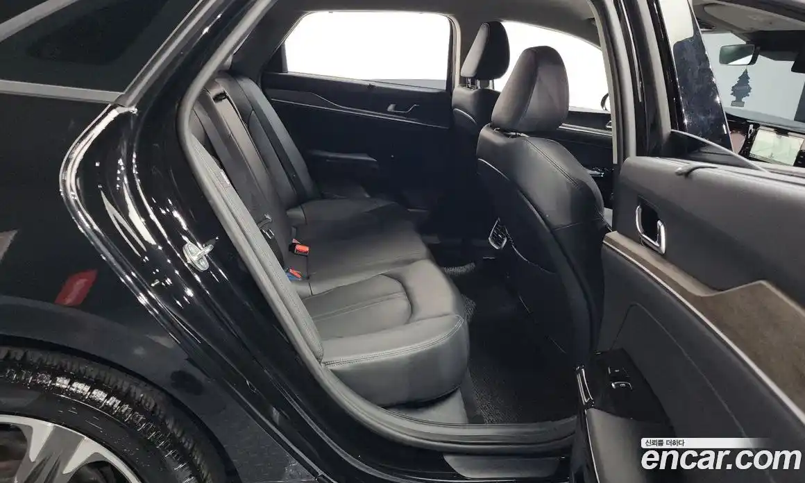 Kia K5 2023 1.6 Автомат в Москве № 115199, фото 13