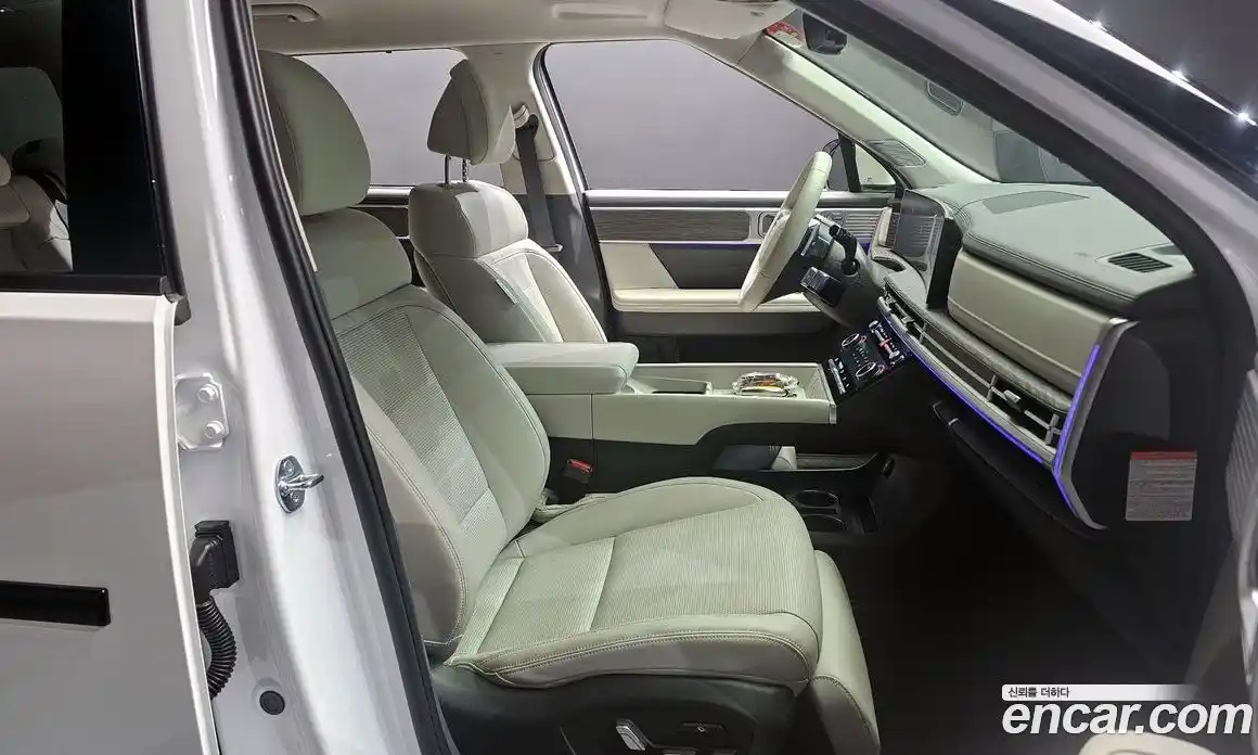 Hyundai Santa Fe 2024 1.6 Автомат в Москве № 117709, фото 12