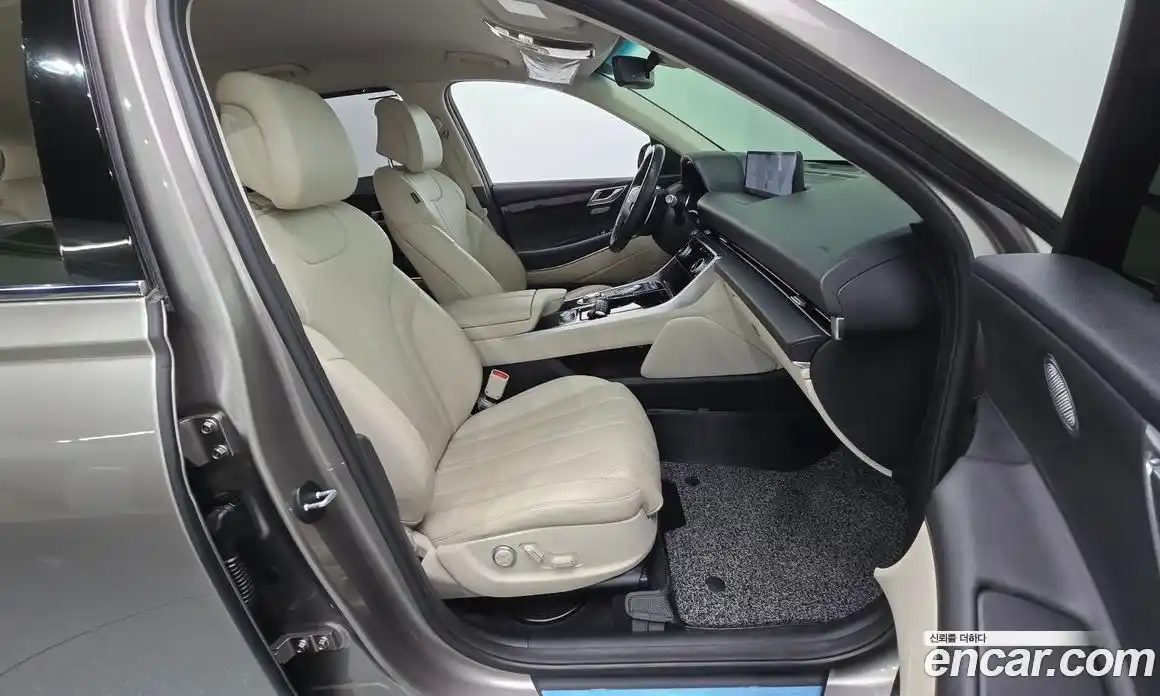 Genesis GV80 2020 3.0 Автомат в Москве № 117954, фото 6