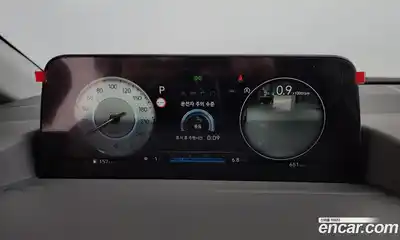 Hyundai Staria, 2022