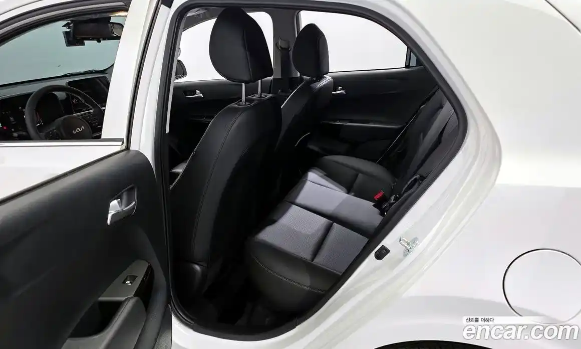 Kia Morning 2025 1.0 Автомат в Москве № 123396, фото 7