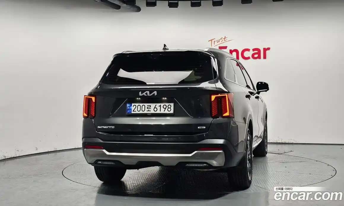 Kia Sorento 2024 1.6 Автомат в Москве № 123936, фото 17