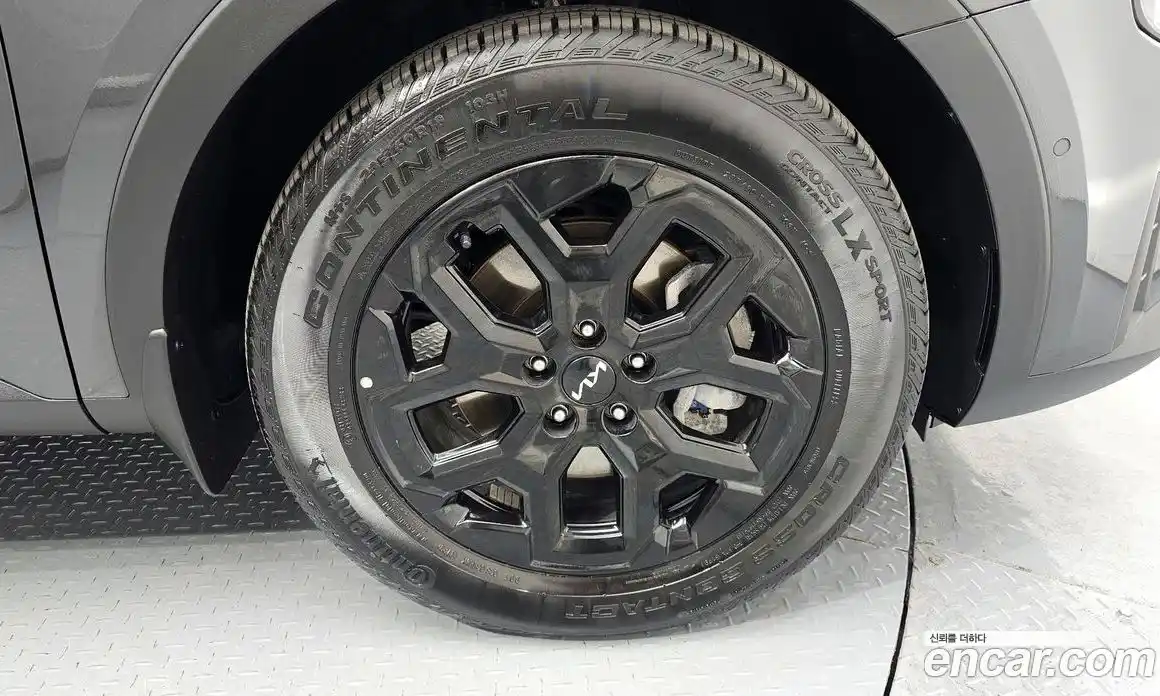 Kia Sorento 2024 1.6 Автомат в Москве № 123936, фото 9