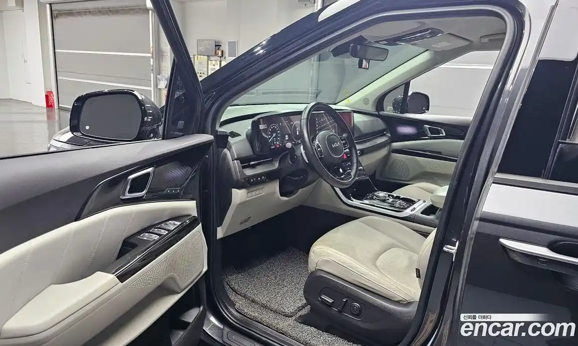 Kia Canival 2022 2.2 Автомат в Москве № 124212, фото 11