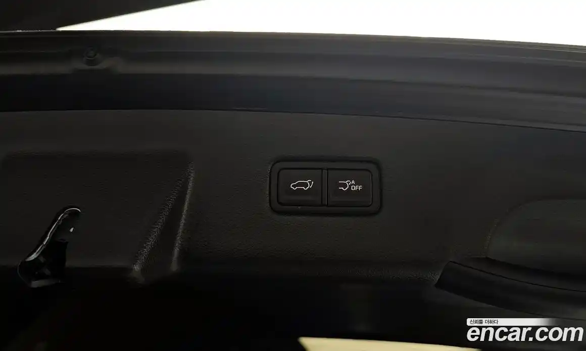 Kia Canival 2022 2.2 Автомат в Москве № 124212, фото 3